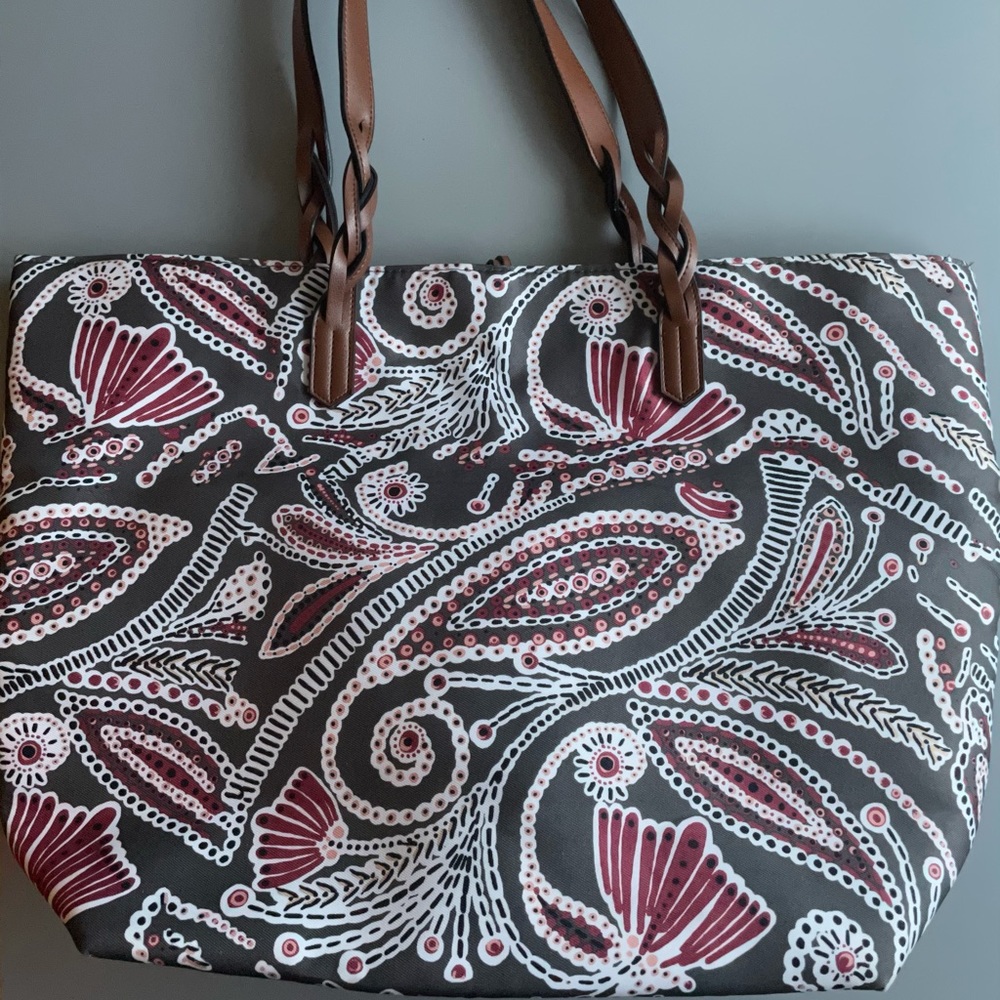 NWOT Paisley Designed Beach Tote Bag